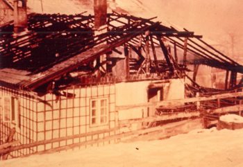 1964 ging das Fritzenhaus in Flammen auf. Es wurde später abgerissen.